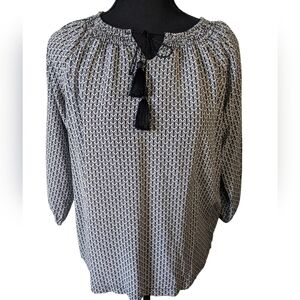 Ecru women's silk blouse with balloon sleeves geometric pattern. Size S